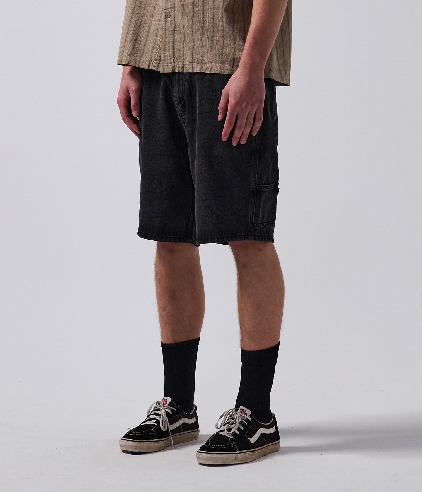 REYNOLDS DISTEND WALKSHORT // BLACK STONE