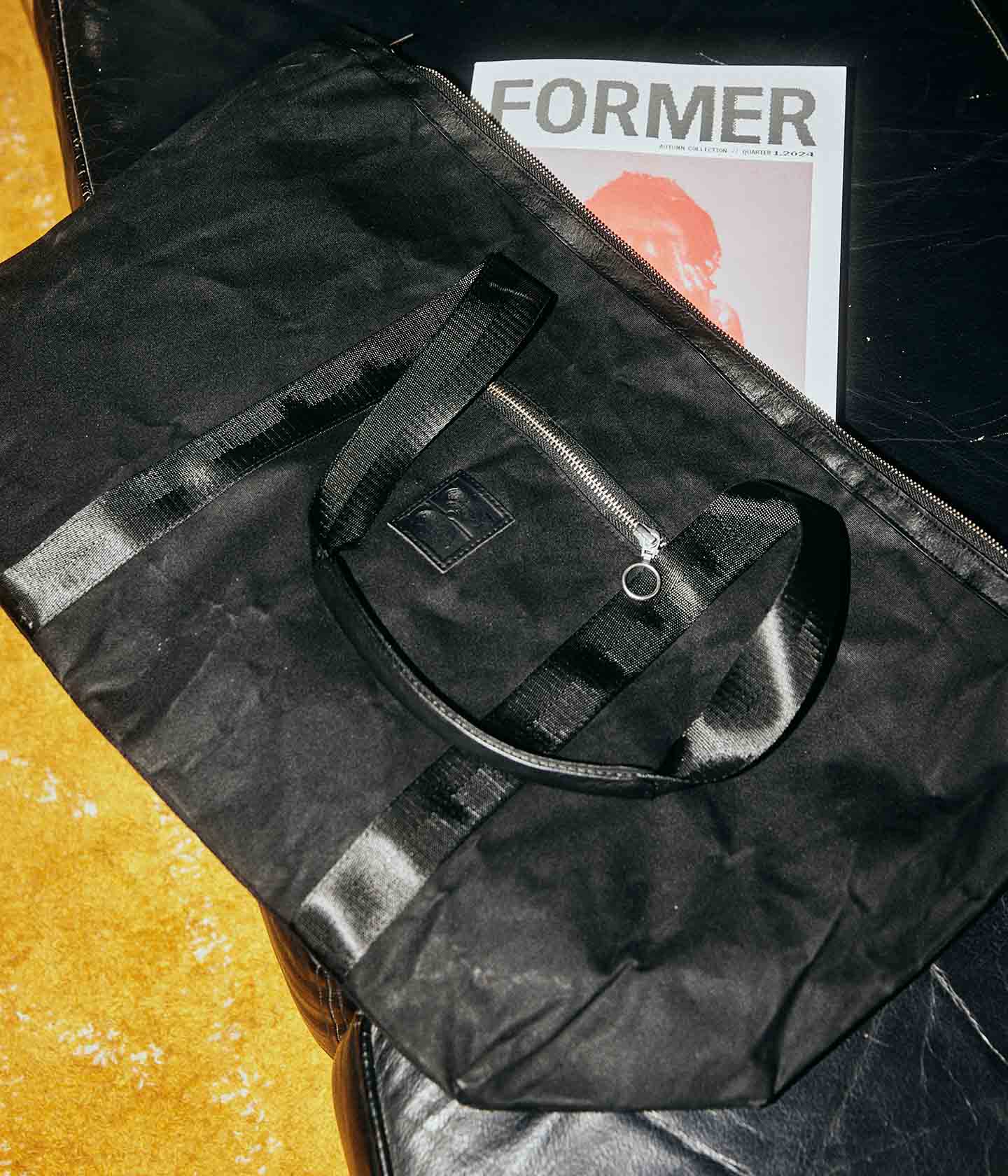 WEEKEND TOTE BAG // BLACK