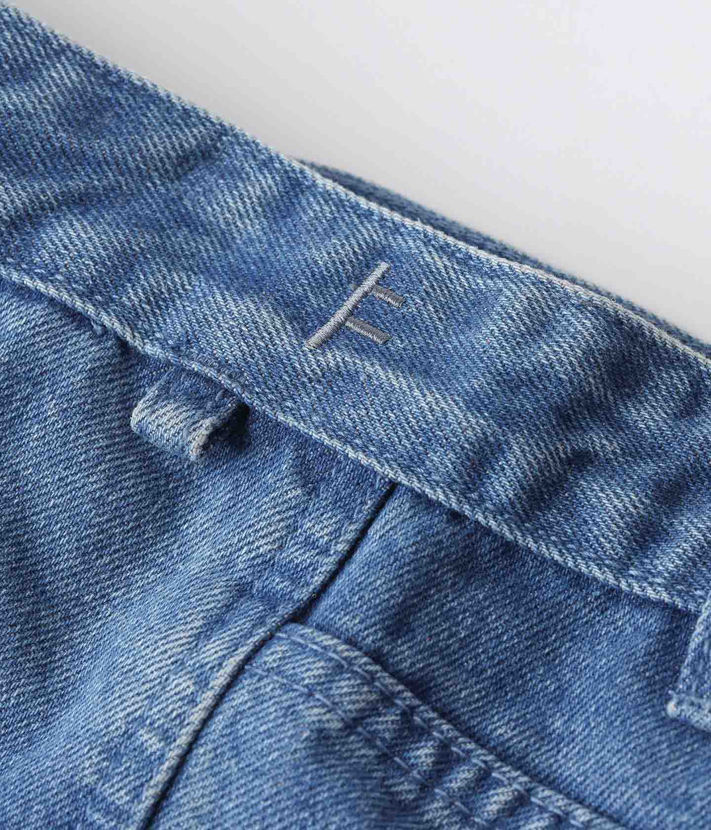 DISTEND VT JEAN // WORN BLUE