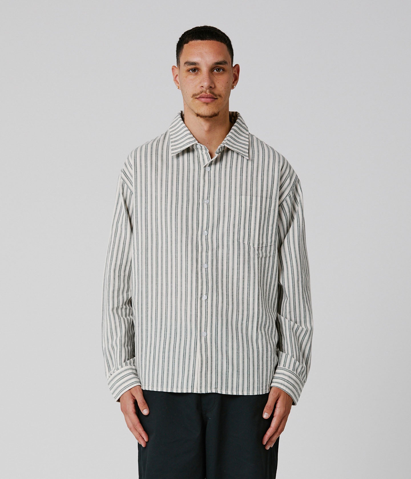 REYNOLDS STRIPED LS SHIRT // BONE GREEN