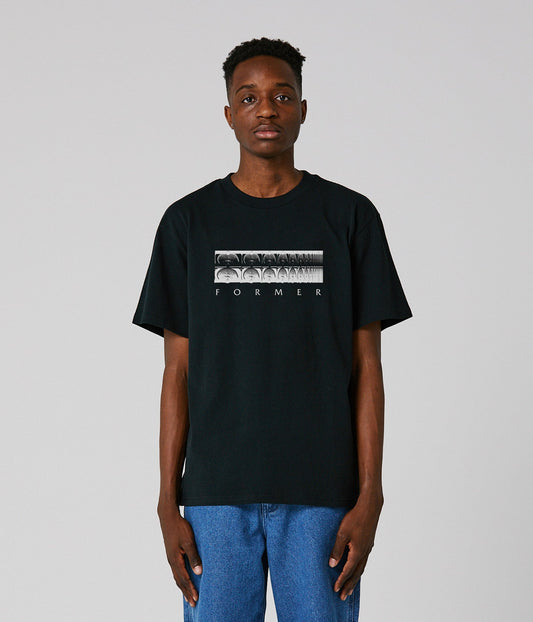 CRUX BLUR T-SHIRT // BLACK