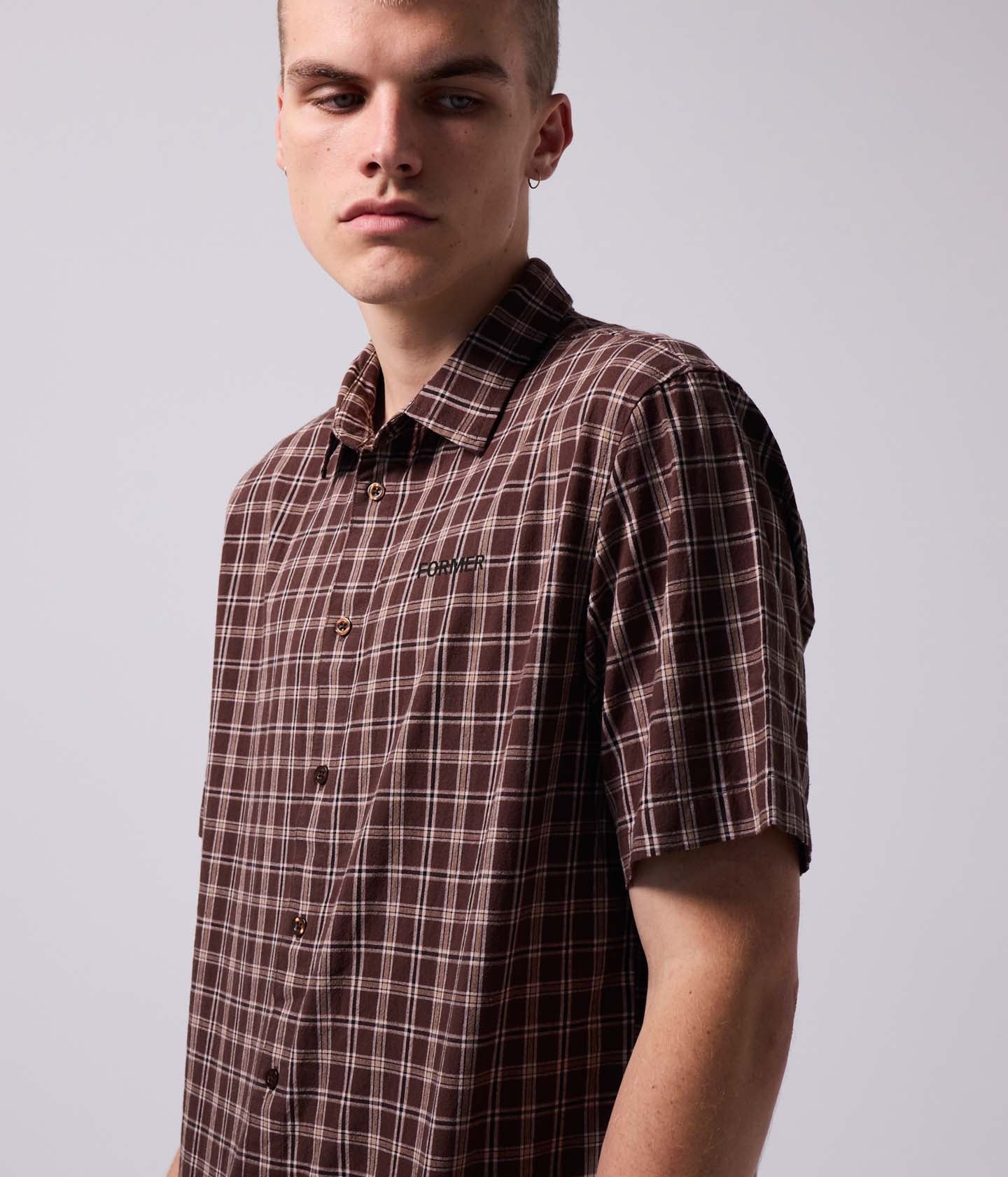 VIVAN CHECK SS SHIRT // BROWN