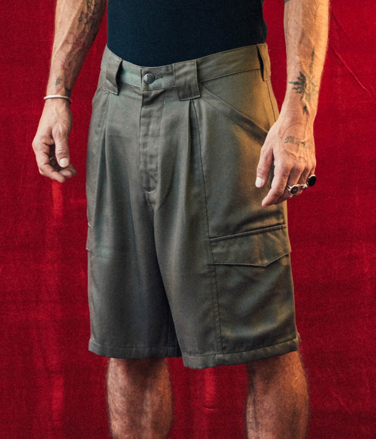 DION CARGO WALKSHORT // ARMY