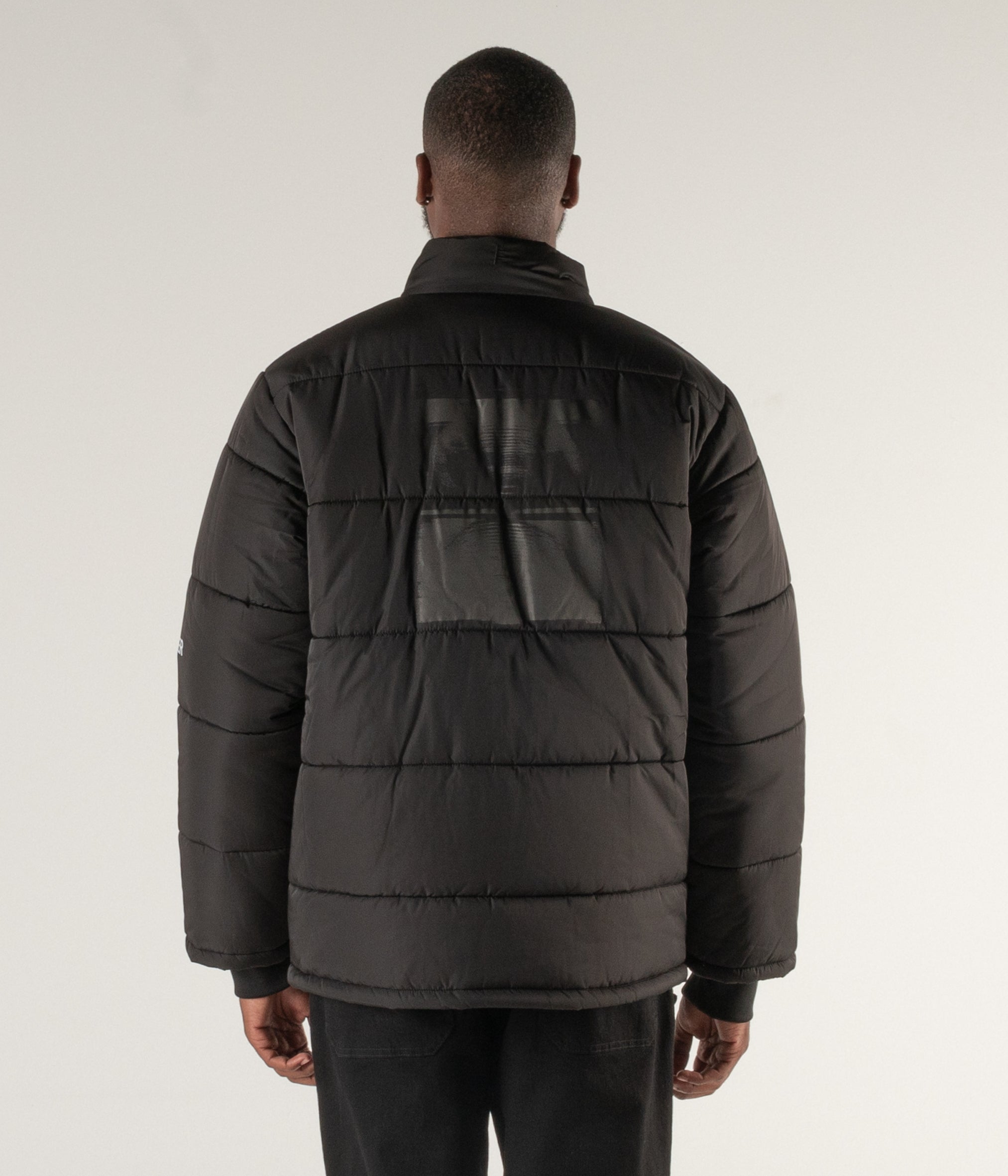 CRUX FUZZ PUFFER JACKET // BLACK